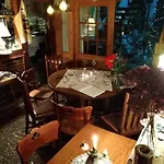 Fachwerkhof Goedringen Nyaraló